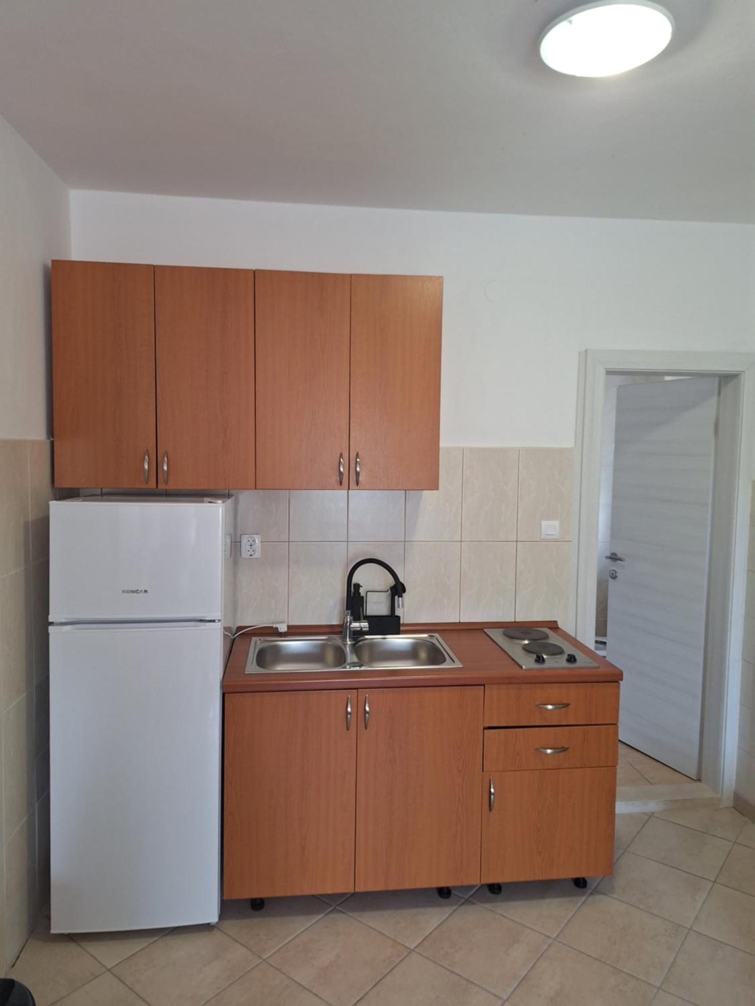 Diana Rooms And Apartments Starigrad-Paklenica Kültér fotó